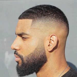 Short black men’s haircut-Box Blur