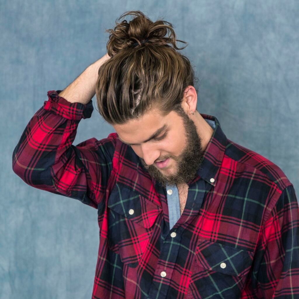 Top 15 Man Bun Hairstyles for Trendsetting Men-Full Man Bun