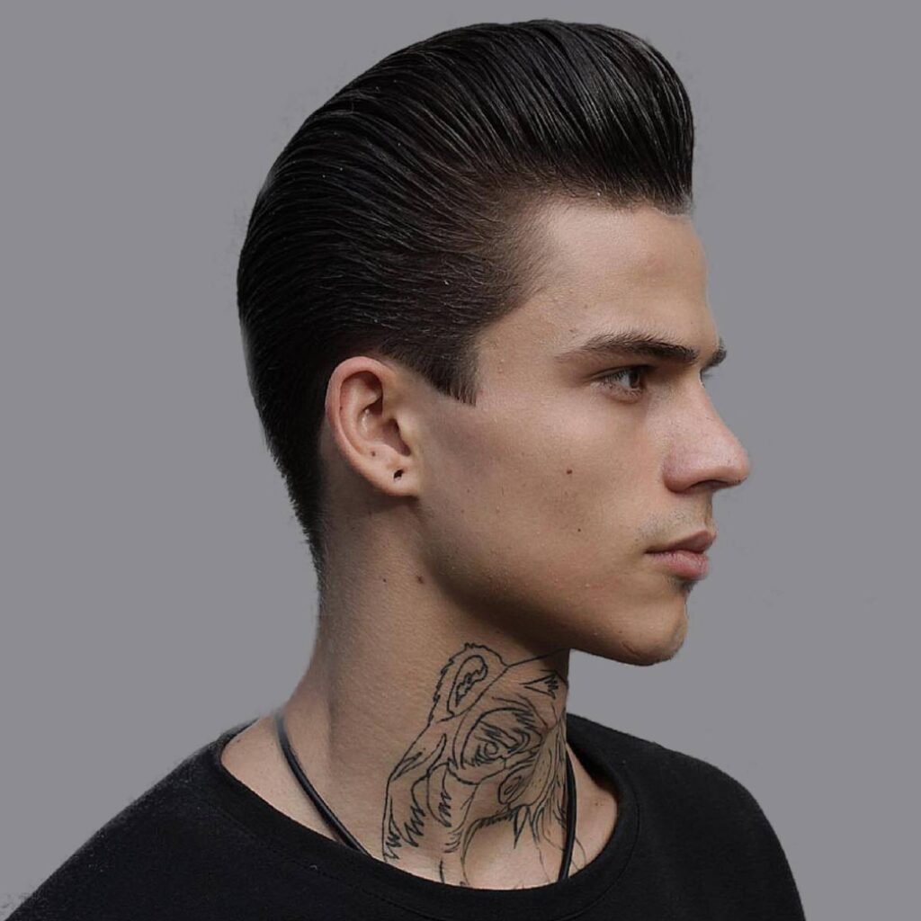 80 Men Hairstyles For Round Face - Notch Cut